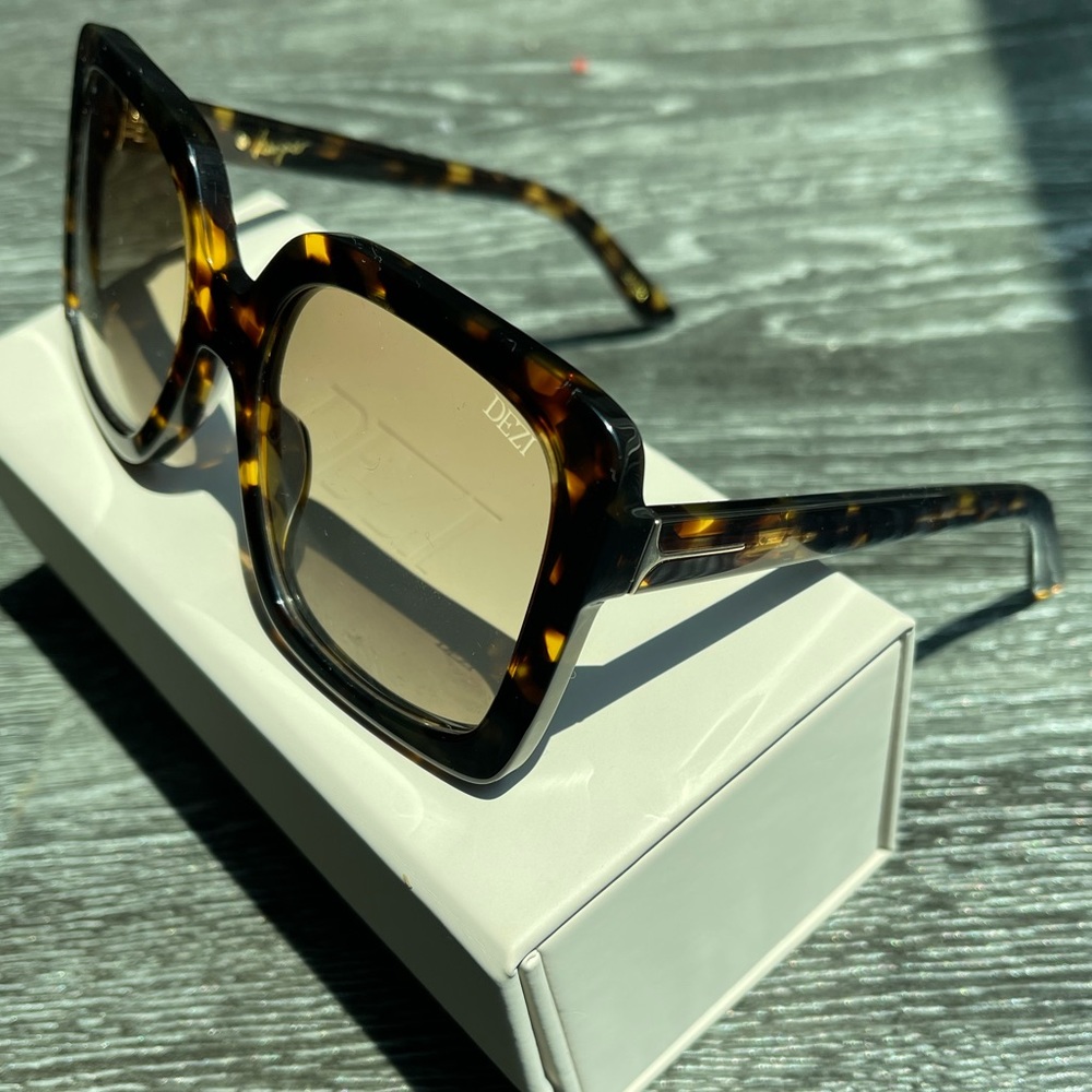HARPER SUNGLASSES by DEZI